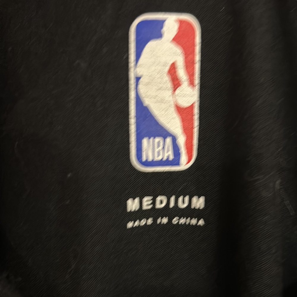 Houston Rockets tshirt - Picture 3 of 4